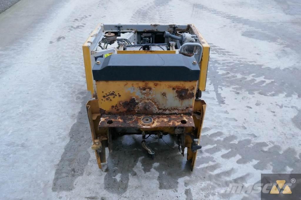 CAT 220-2800 캐빈 및 인테리어