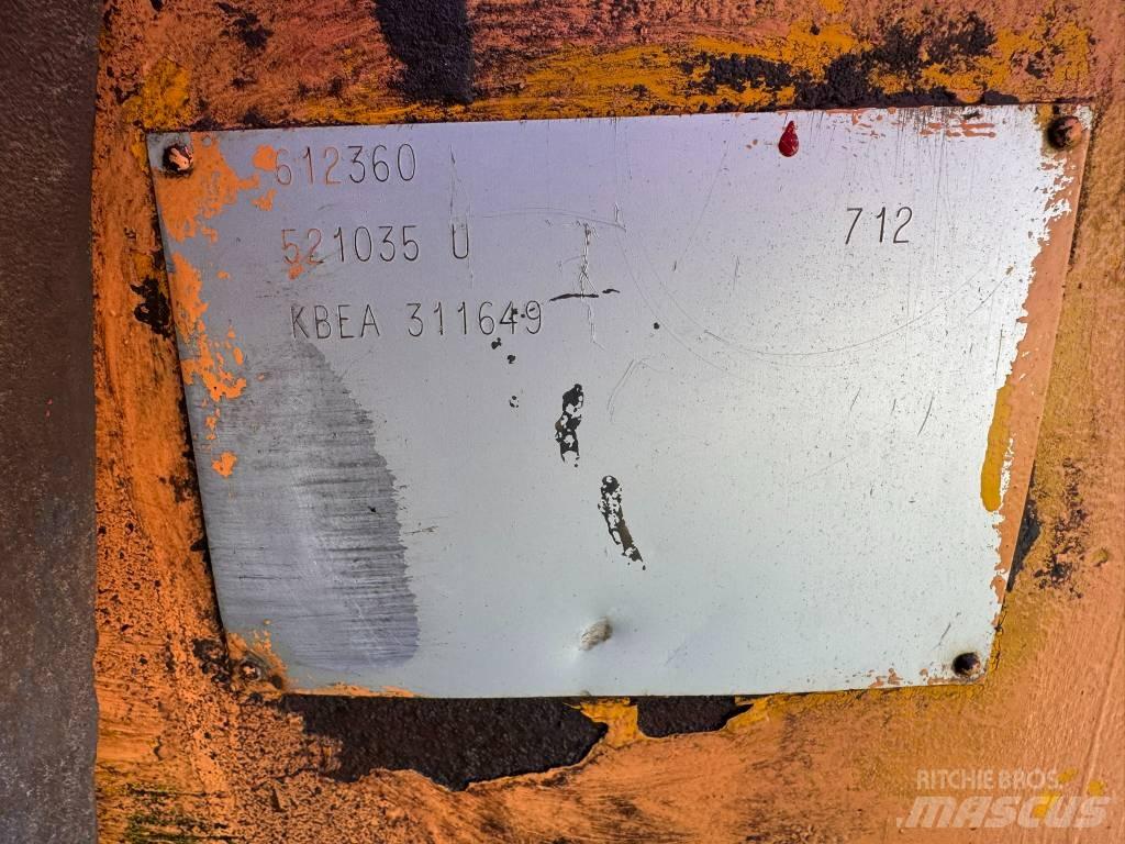 JCB 712 연결식 홀러