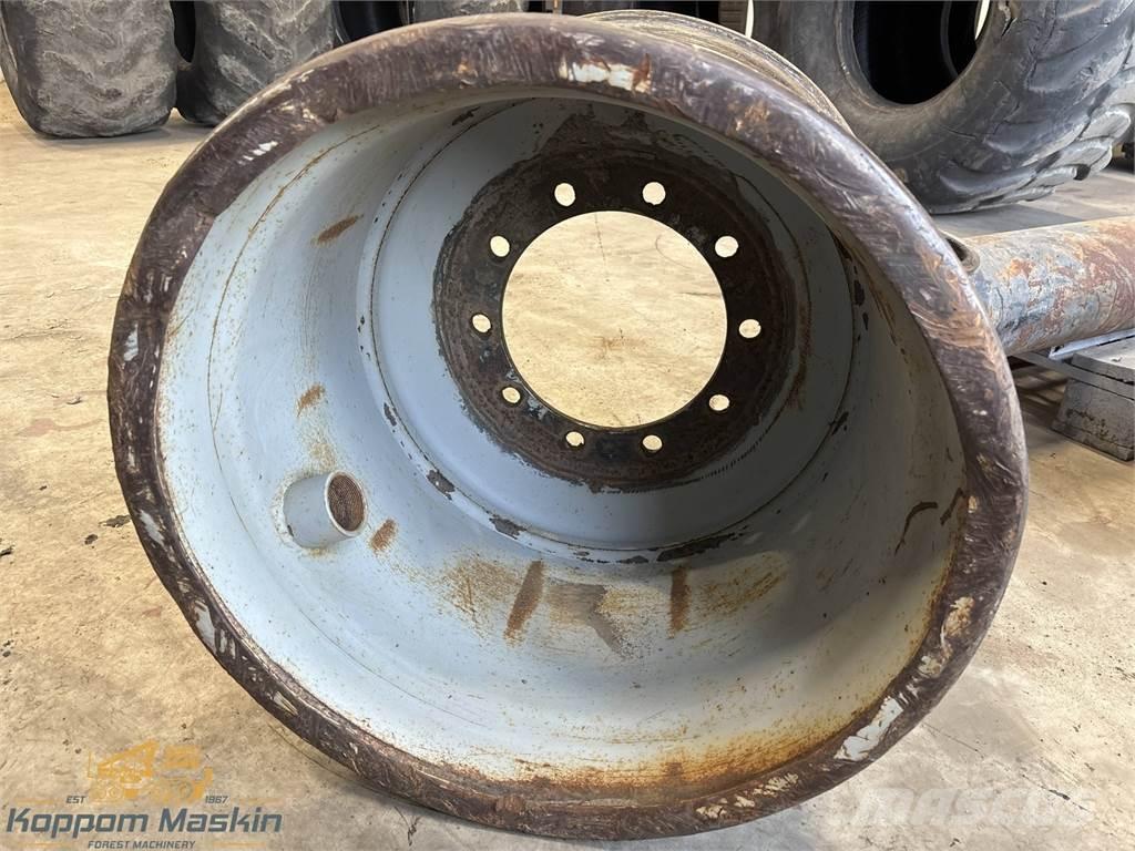Valmet 890 24x26,5 타이어, 휠 및 림