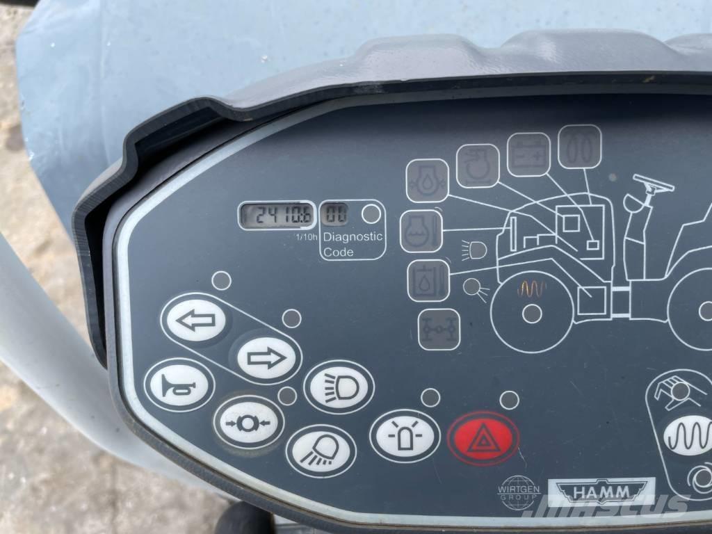 Hamm HD 12 VV 트윈 드럼 롤러