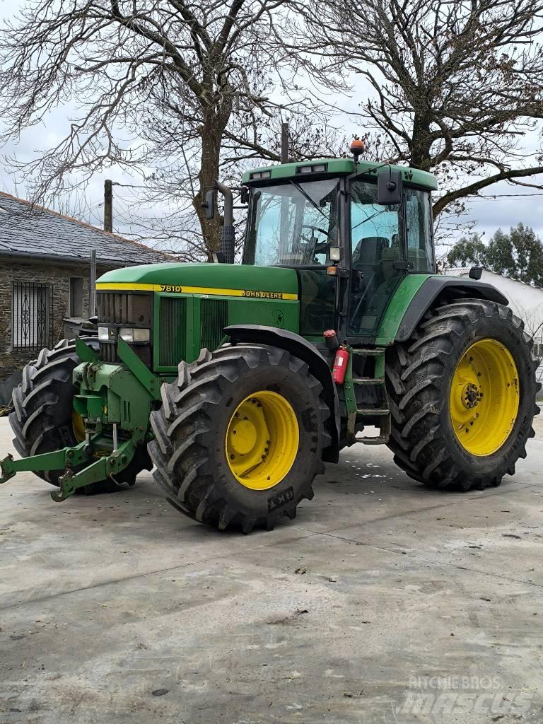John Deere 7810 트랙터