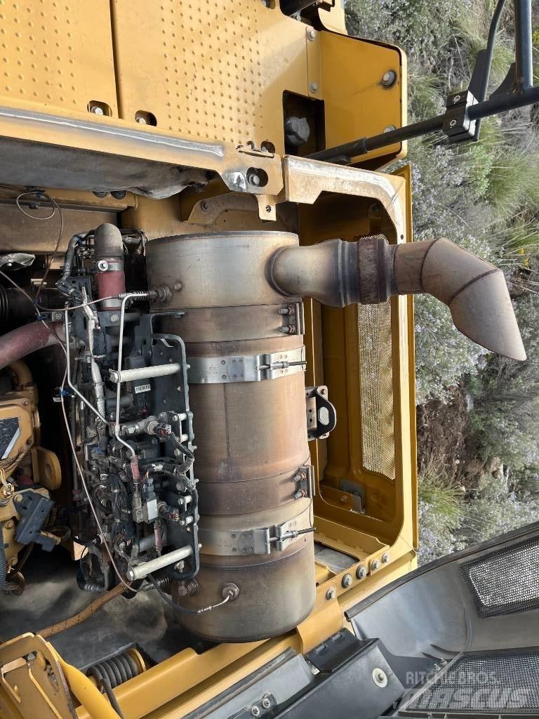 CAT 329 E 대형 굴삭기 29톤 이상