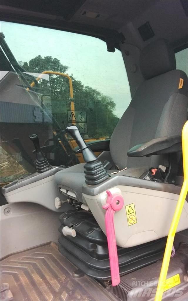 Volvo EC140DLM 대형 굴삭기 29톤 이상