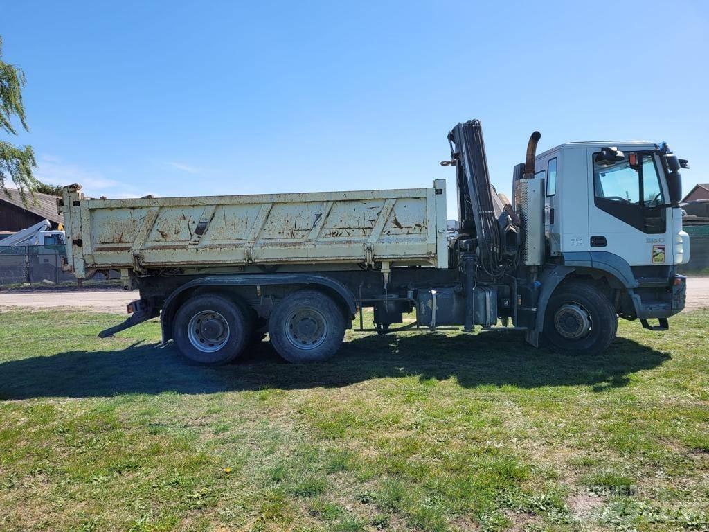 Iveco Trakker 360 크레인 트럭