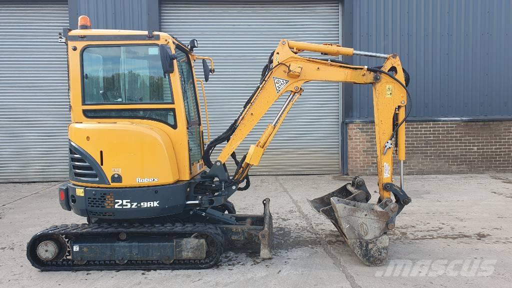 Hyundai R25Z-9 AK 소형 굴삭기 7톤 미만