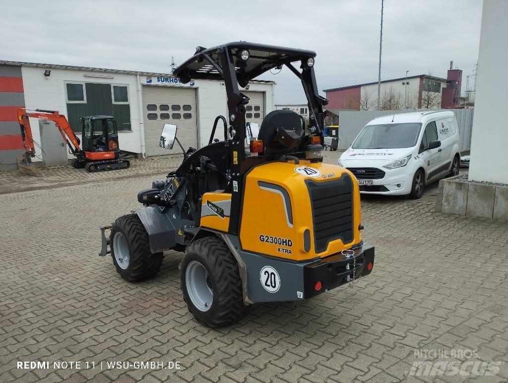 GiANT G2300 Xtra HD  스키드로더