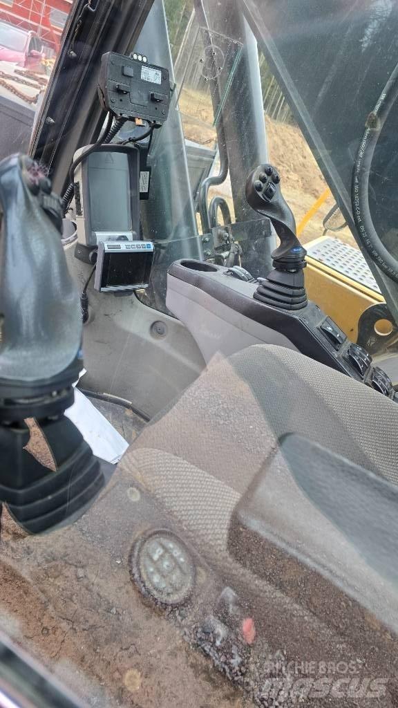 Volvo EC 250 D L 대형 굴삭기 29톤 이상