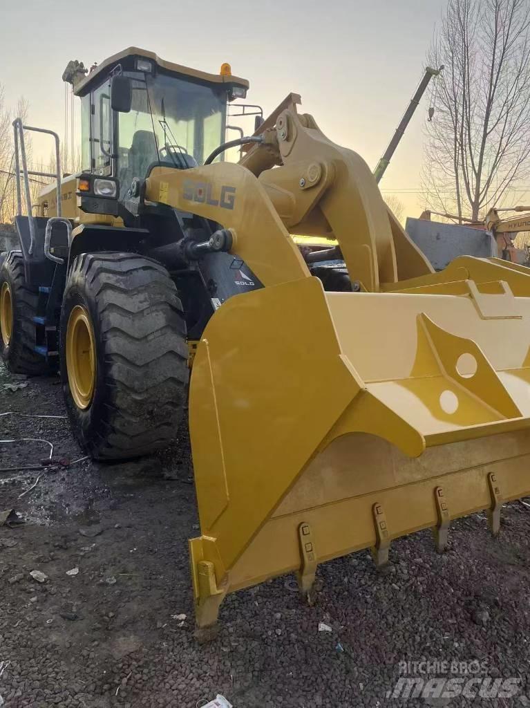 SDLG LG 956 F  휠로우더