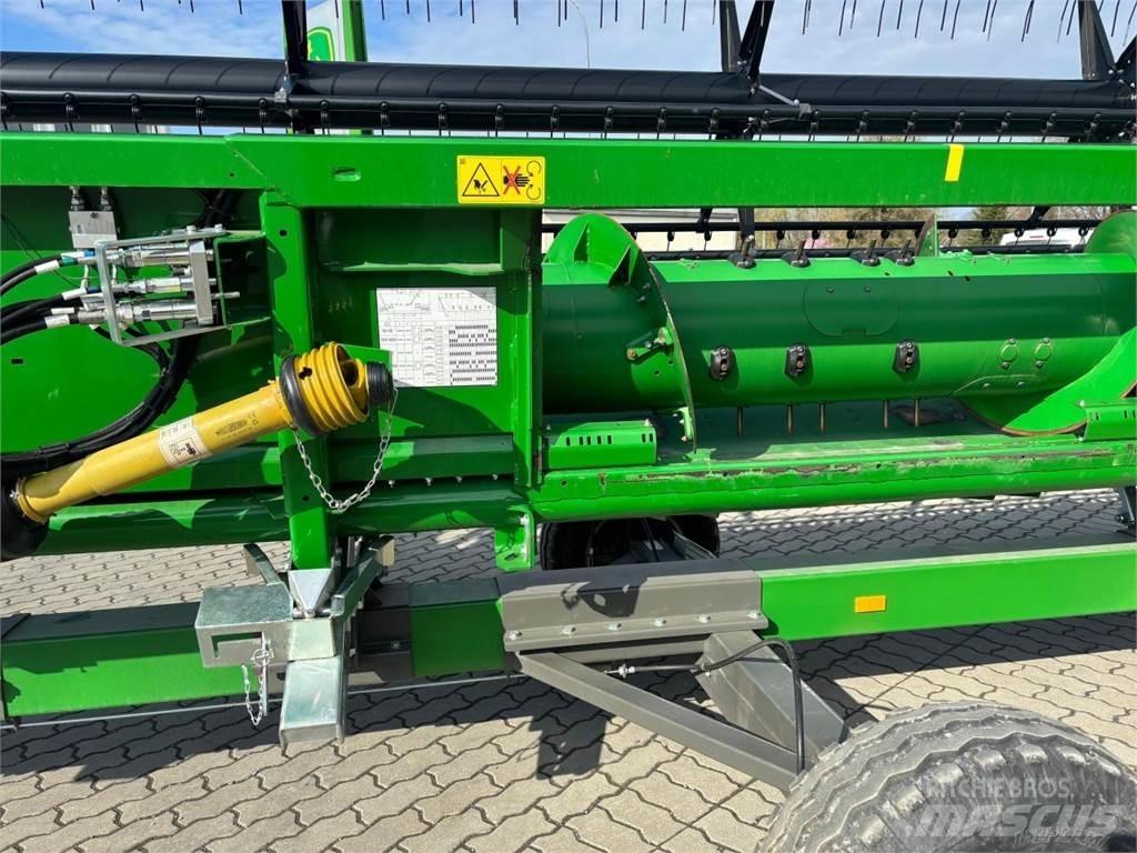 John Deere T550 콤바인 수확기