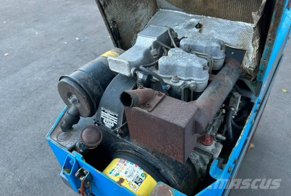 Rammax RW1404 토양 다짐기