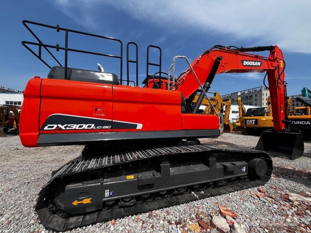 Doosan DX 300 LC-9C 대형 굴삭기 29톤 이상