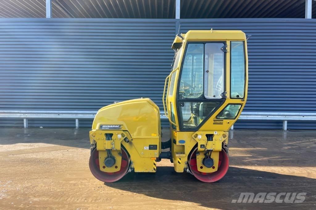 Dynapac CC1100 트윈 드럼 롤러