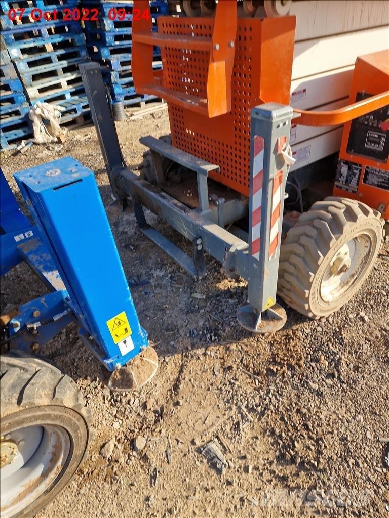 Snorkel S 3370 RT 가위형 리프트