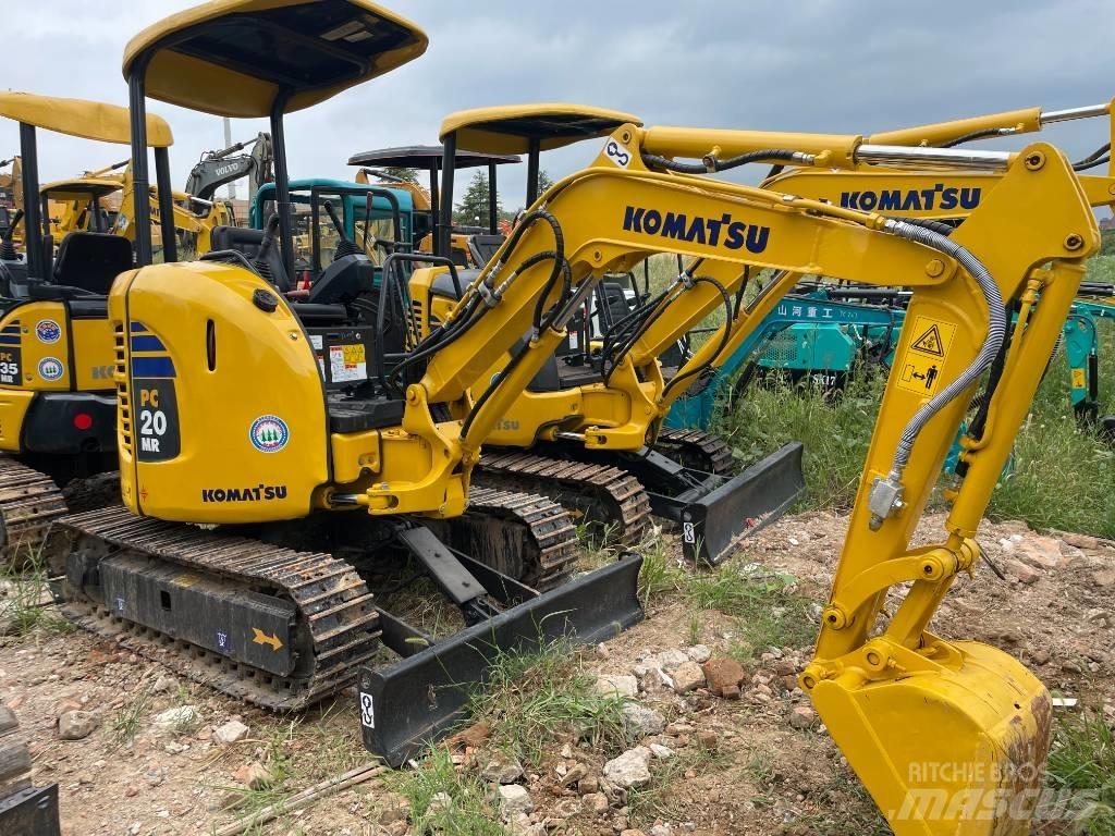 Komatsu PC 20 대형 굴삭기 29톤 이상