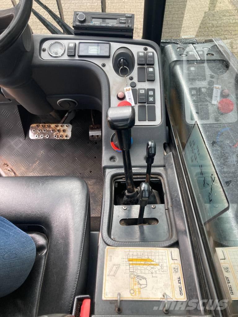 JCB TLT 35D 4x4 텔러 핸들러