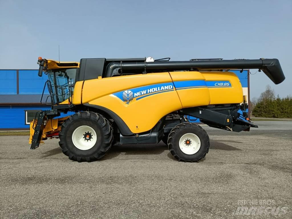 New Holland CX 8.85 콤바인 수확기