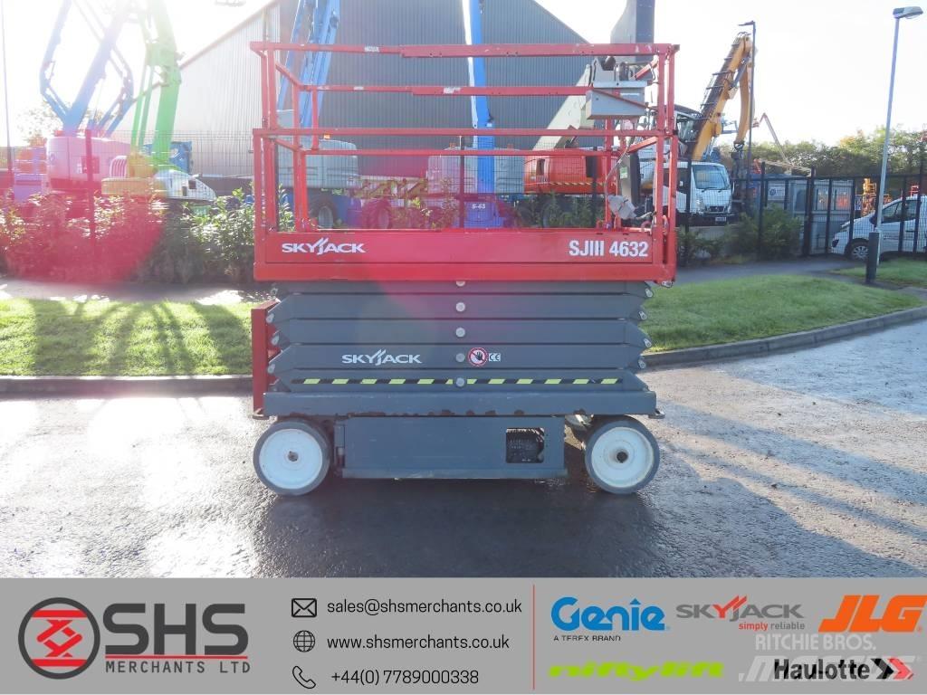 SkyJack SJ III 4632 가위형 리프트