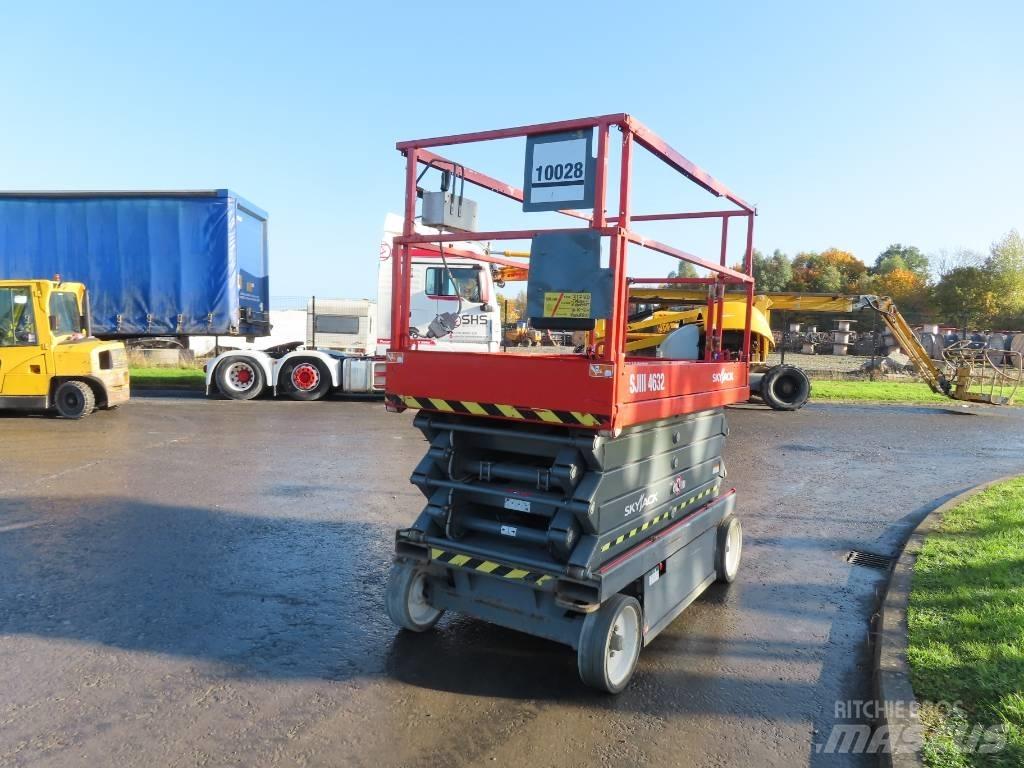 SkyJack SJ III 4632 가위형 리프트