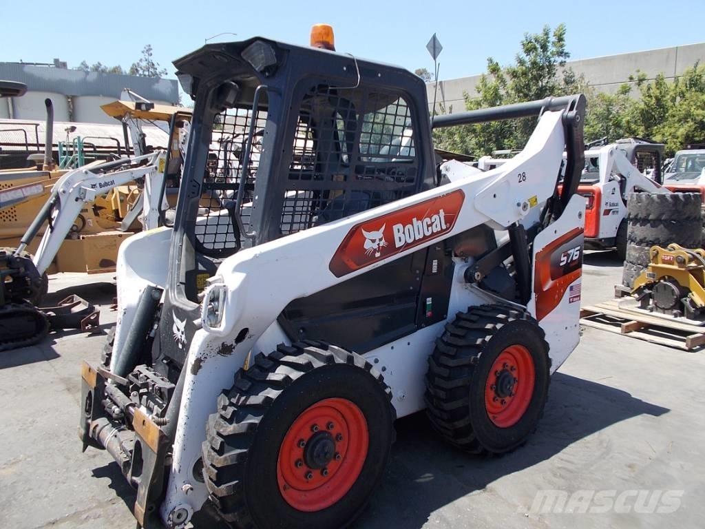 Bobcat S76  스키드로더