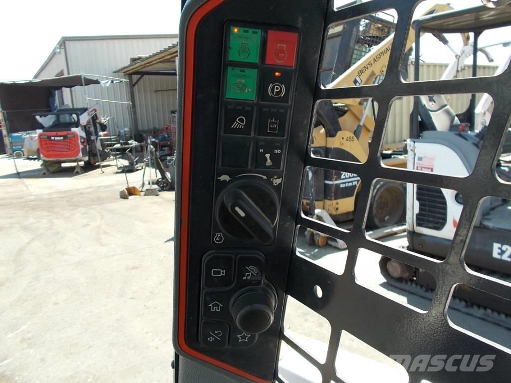 Bobcat S76  스키드로더
