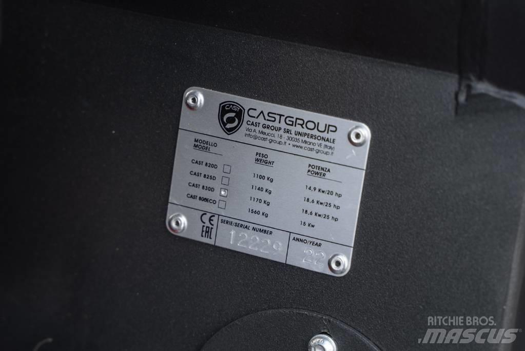Cast 830D CARBON 미니 로더