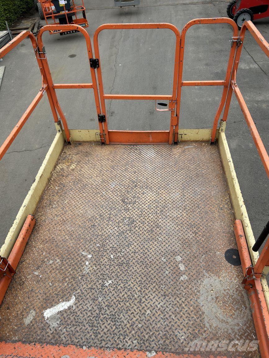 JLG 4069 LE (3614) 가위형 리프트