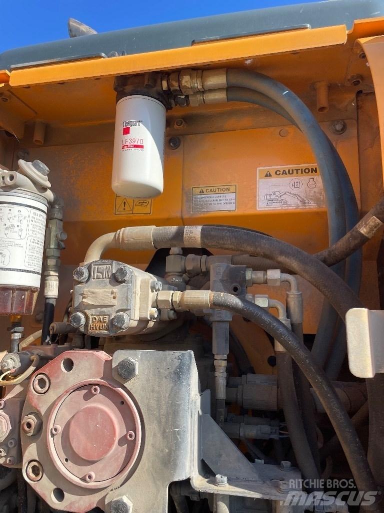 Hyundai hx235 대형 굴삭기 29톤 이상