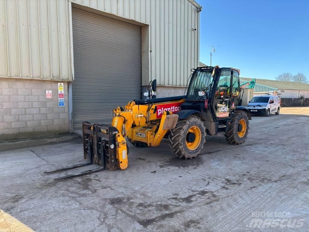 JCB 540-140 Hi Vis 텔러 핸들러