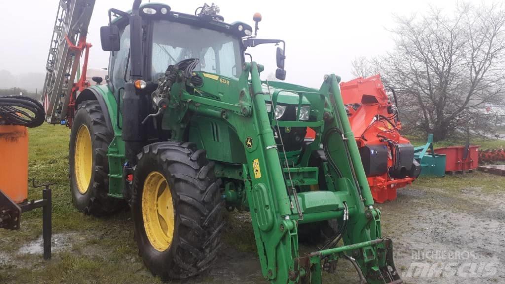 John Deere 6110 R 트랙터