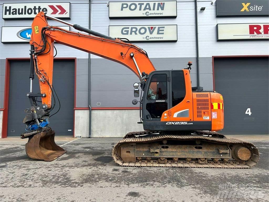 Doosan DX235LCR-5 대형 굴삭기 29톤 이상