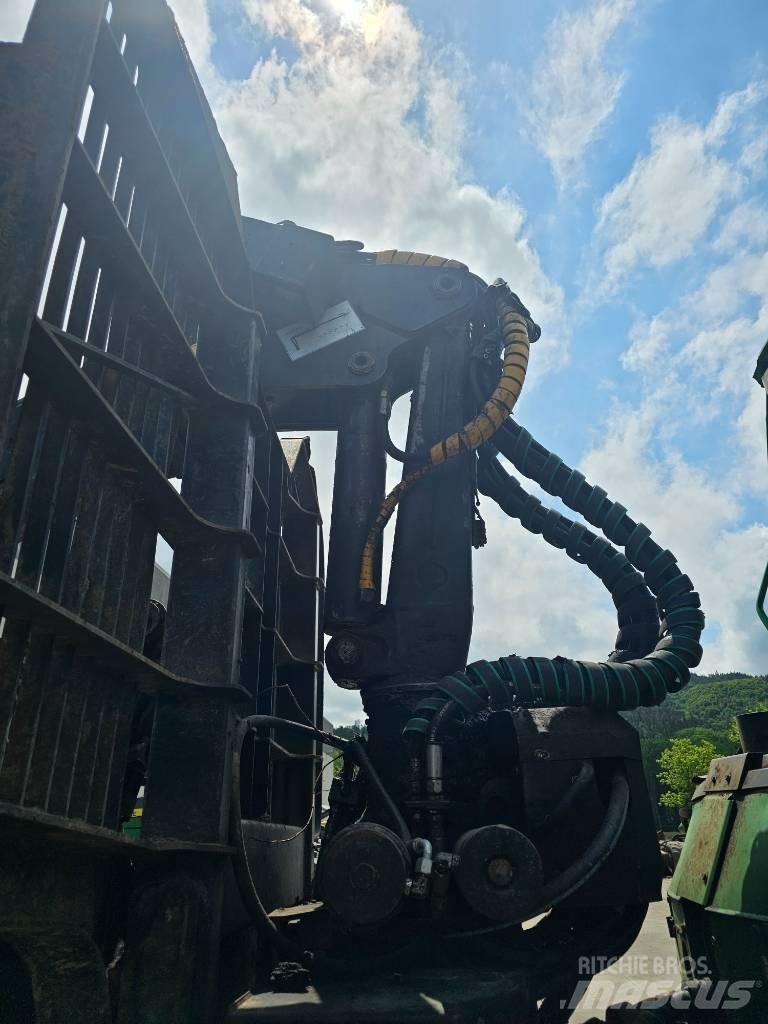 John Deere 1510G 원목 포워더