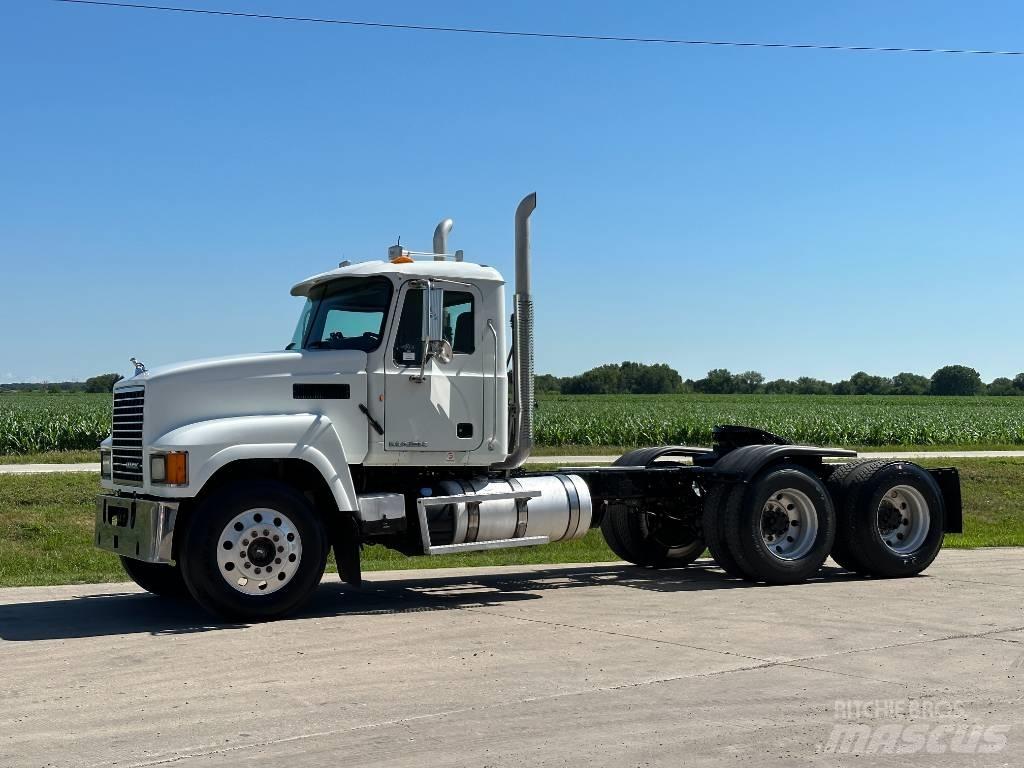 Mack CH 613 트랙터 유닛