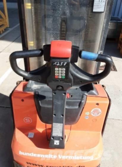 Toyota BT SWE 120 L 핸드 파레트 스태커