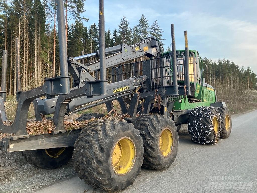 John Deere 1510G 원목 포워더