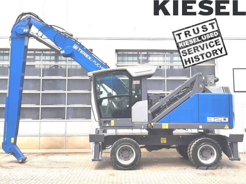 Fuchs MHL 320 F 폐기물/산업 처리기