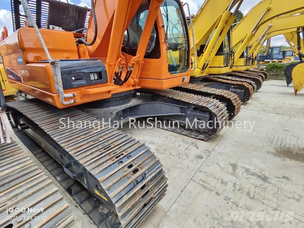 Doosan 225-7 대형 굴삭기 29톤 이상