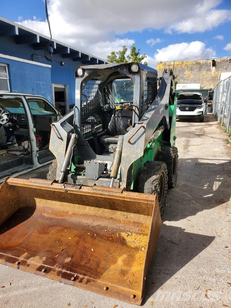 John Deere 314G  스키드로더