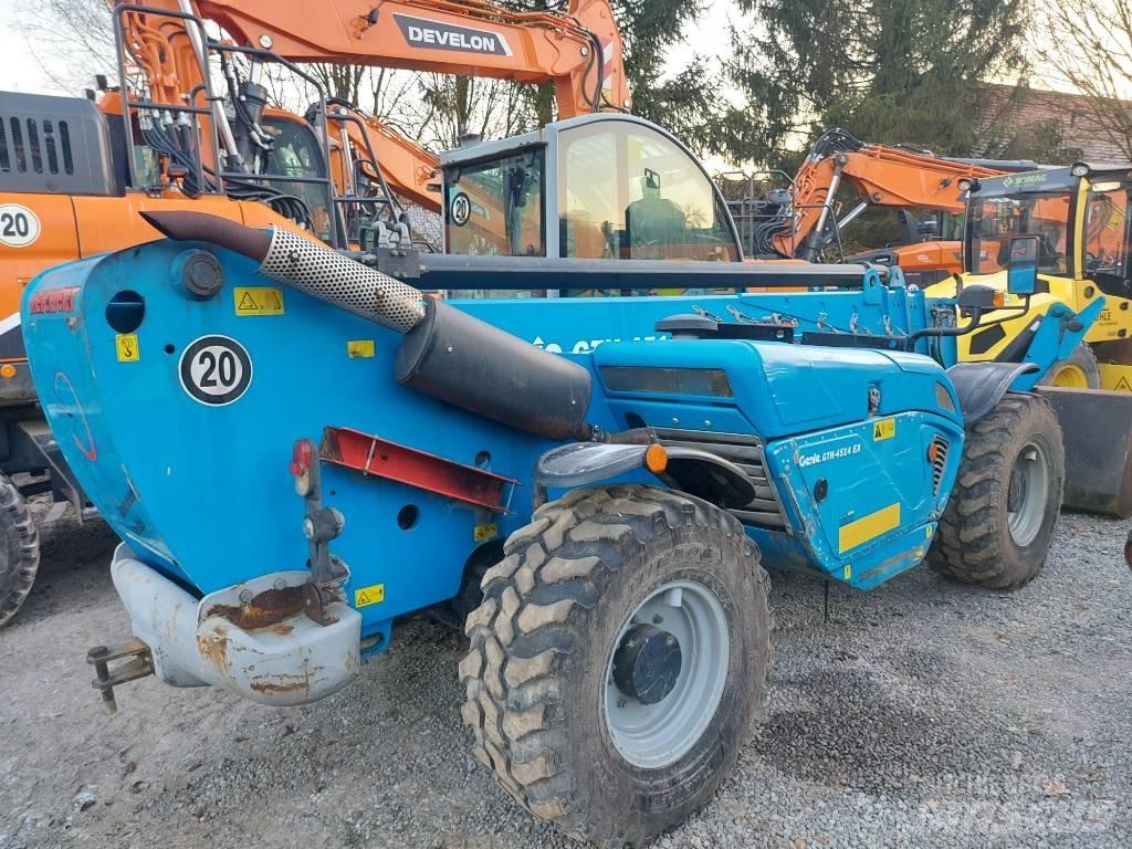 Genie GTH 4514 텔러 핸들러
