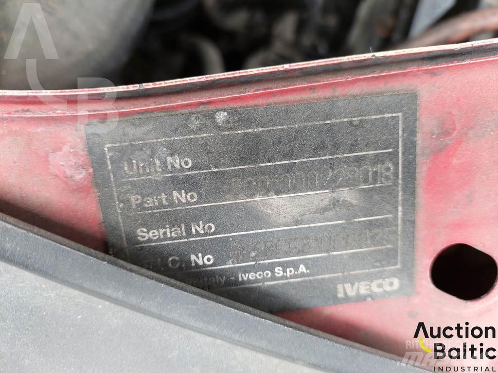 Iveco 50C18 플랫베드/드롭사이드 트럭