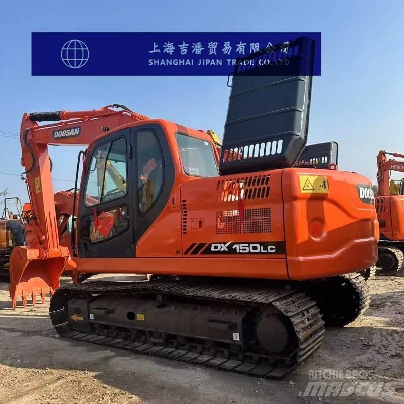 Doosan DX 150 중형굴삭기 7톤-28톤