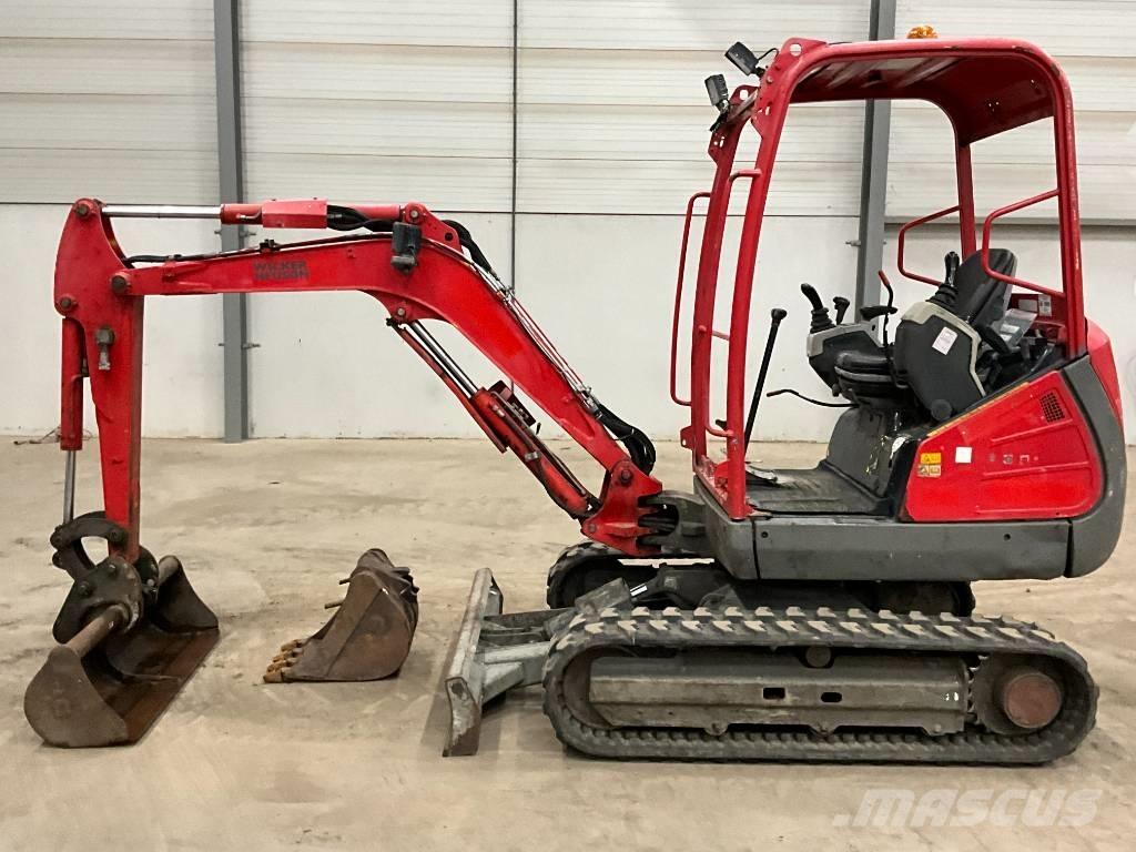 Neuson ET 24 소형 굴삭기 7톤 미만