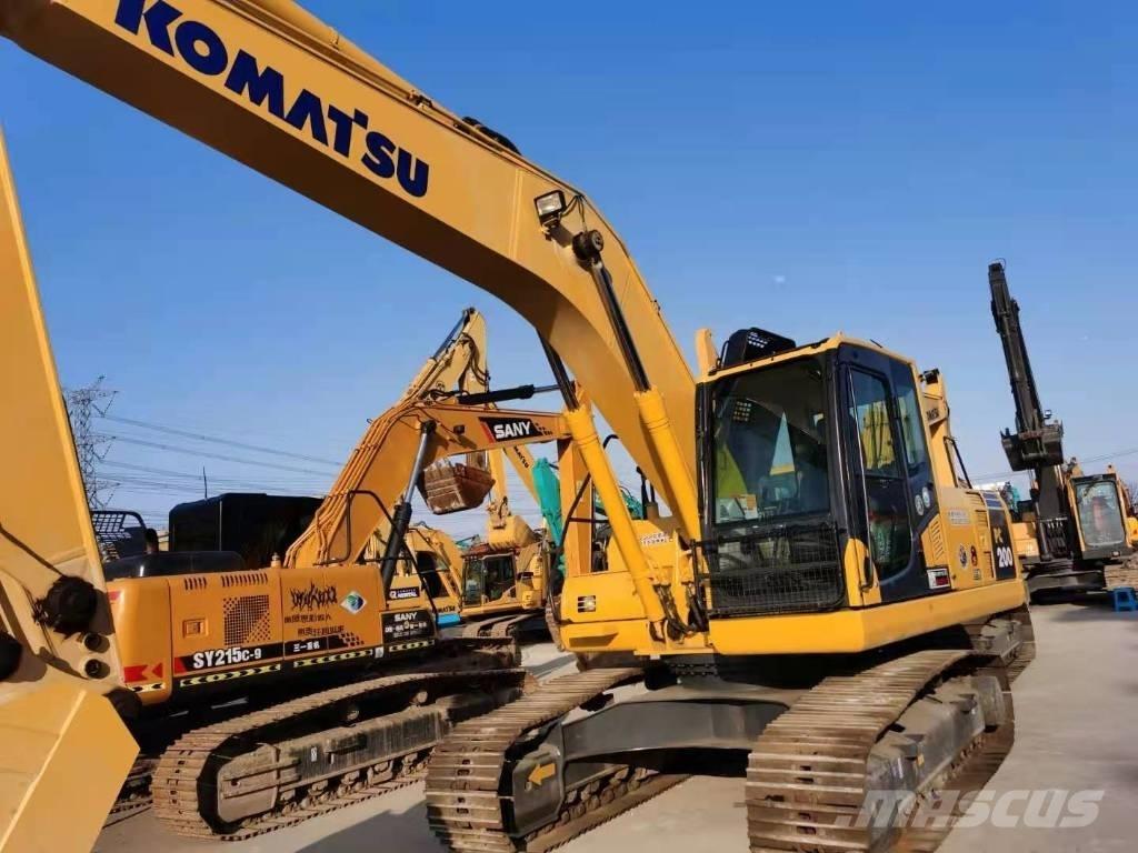 Komatsu PC 200-8 대형 굴삭기 29톤 이상