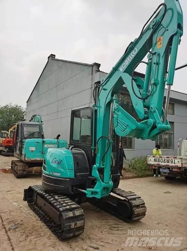 Kobelco SK50SR 대형 굴삭기 29톤 이상