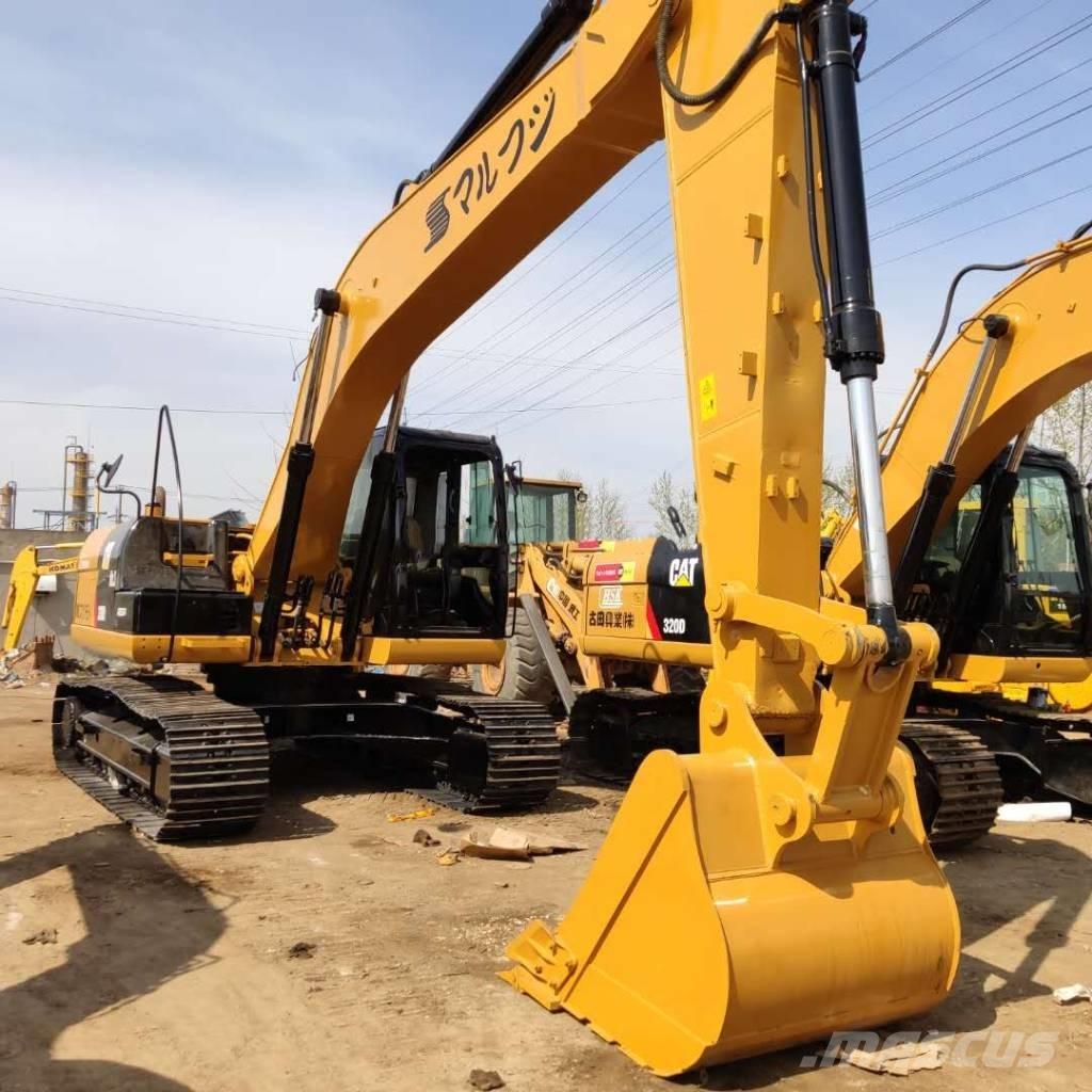 CAT 320D 대형 굴삭기 29톤 이상