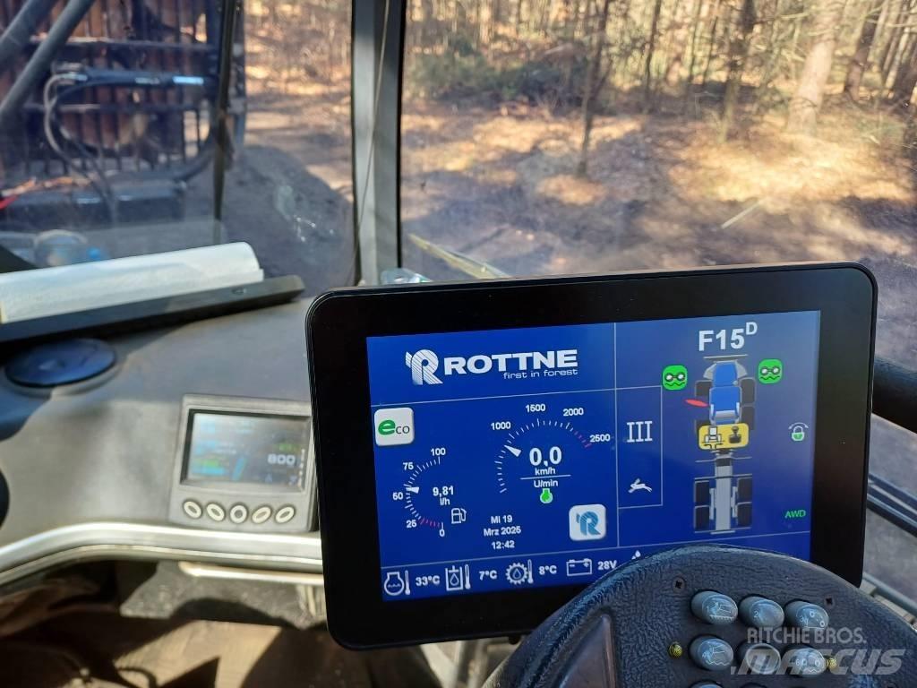 Rottne F15 원목 포워더