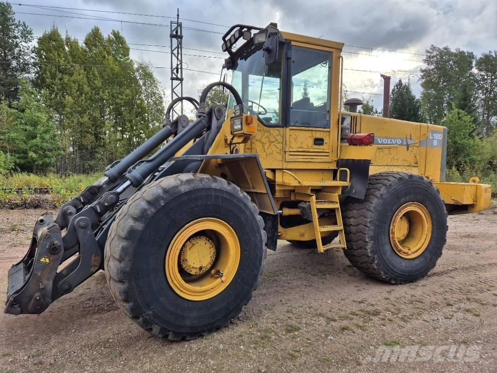 Volvo L 120 B  휠로우더