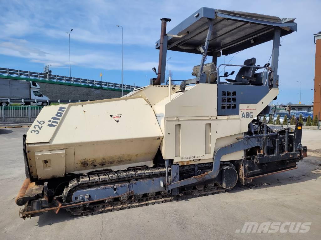 ABG Titan 326 아스팔트 포장장비
