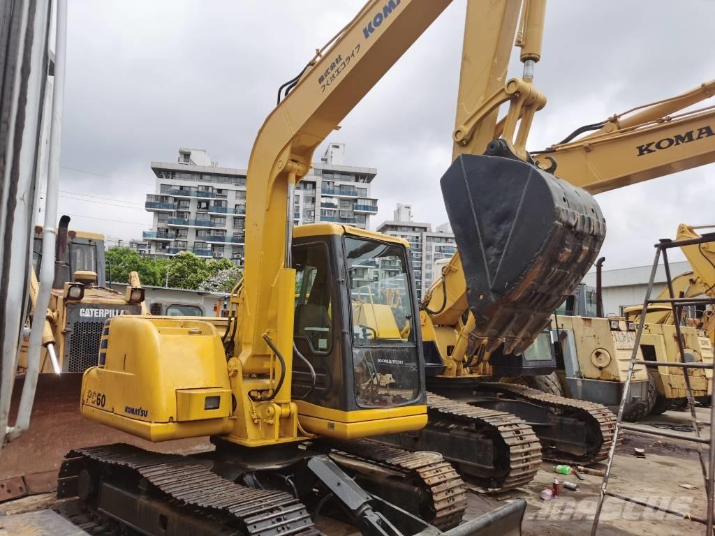 Komatsu PC60-7 소형 굴삭기 7톤 미만