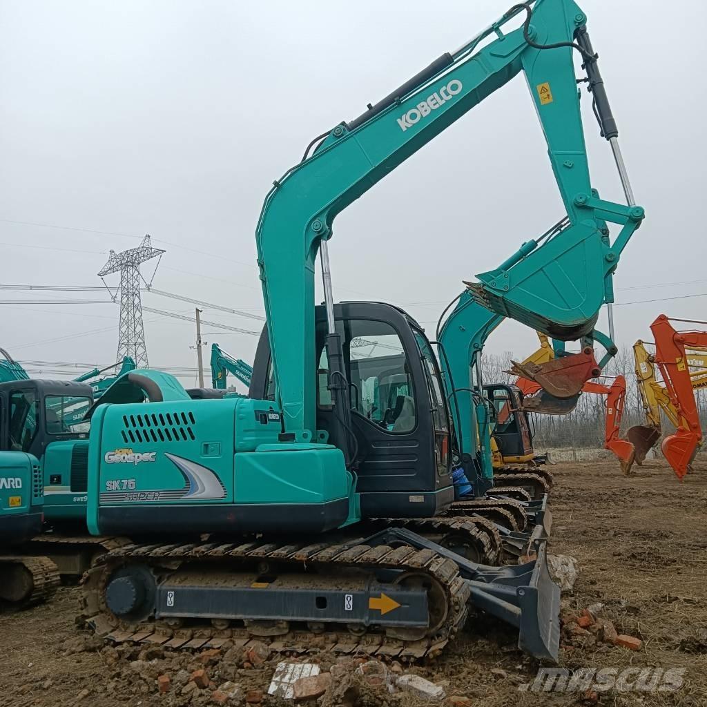 Kobelco SK75-8 중형굴삭기 7톤-28톤