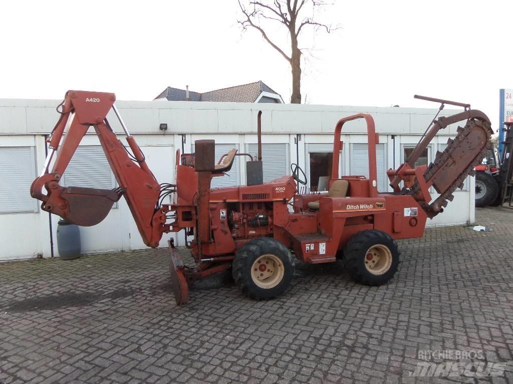 Ditch Witch 4010 DD 트렌처
